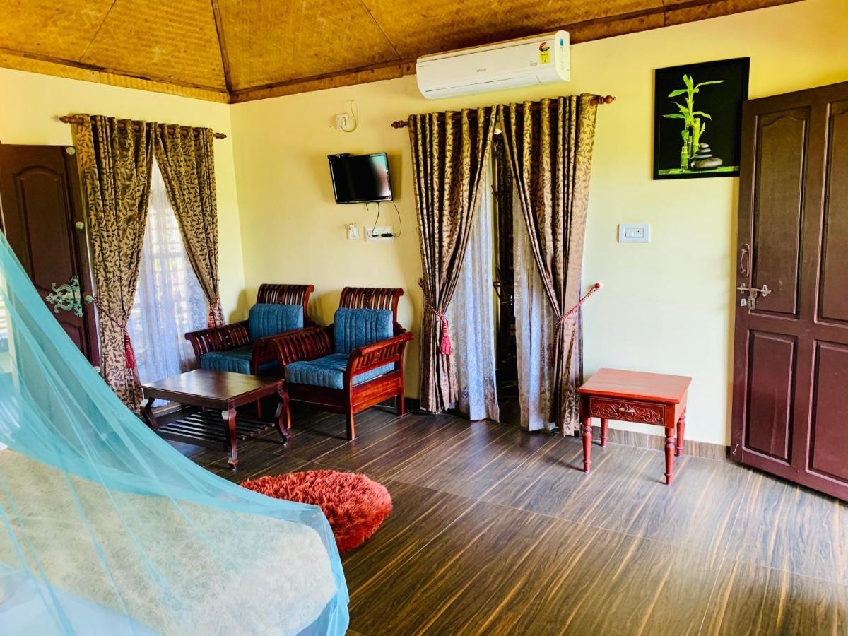 Maadathil Cottages Varkala Buitenkant foto