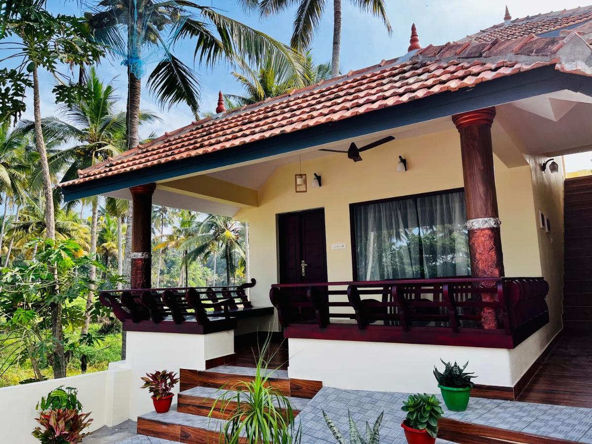 Maadathil Cottages Varkala Buitenkant foto