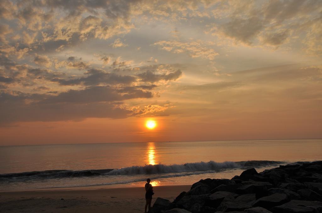 Maadathil Cottages Varkala Buitenkant foto