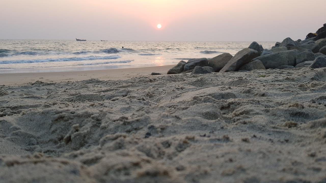 Maadathil Cottages Varkala Buitenkant foto
