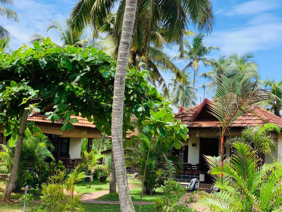 Maadathil Cottages Varkala Buitenkant foto